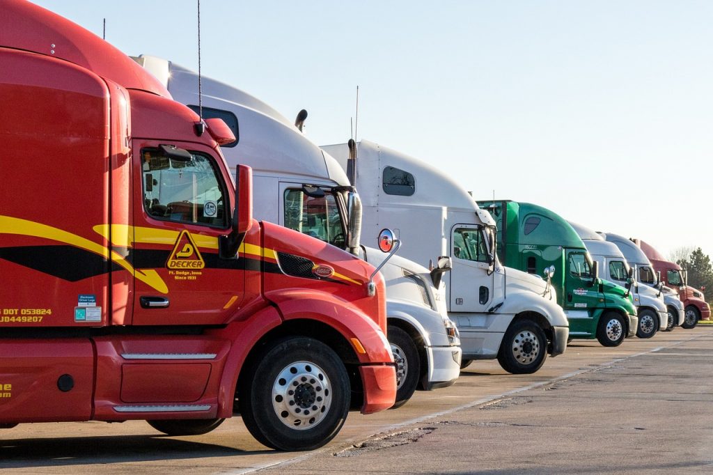 Truck parking spaces available in Quebec City